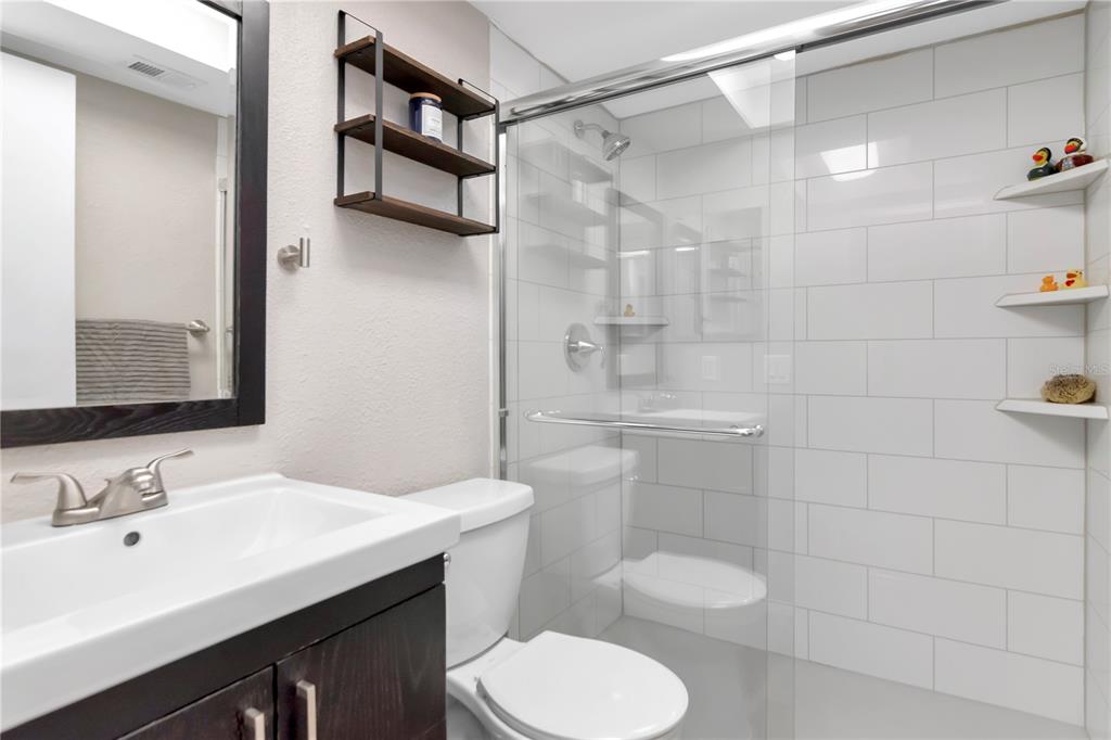 2363 Flanders Way, Unit C Safety Harbor, FL 34695 - Photo 16 of 32