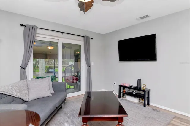 $310,000 | 2363 Flanders Way, Unit C, Safety Harbor, FL 34695