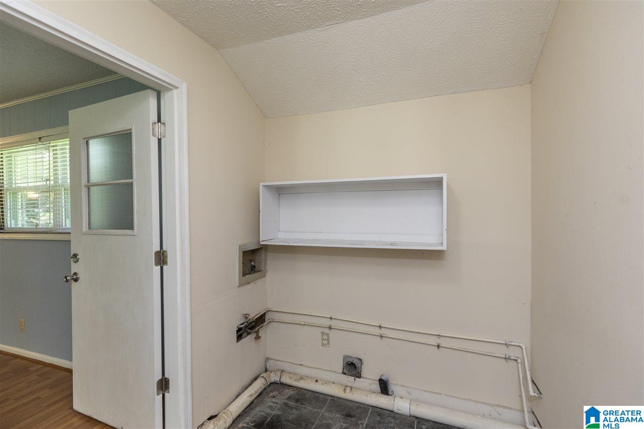 405 Ann Street Thomasville, AL 36784 - Photo 13 of 35