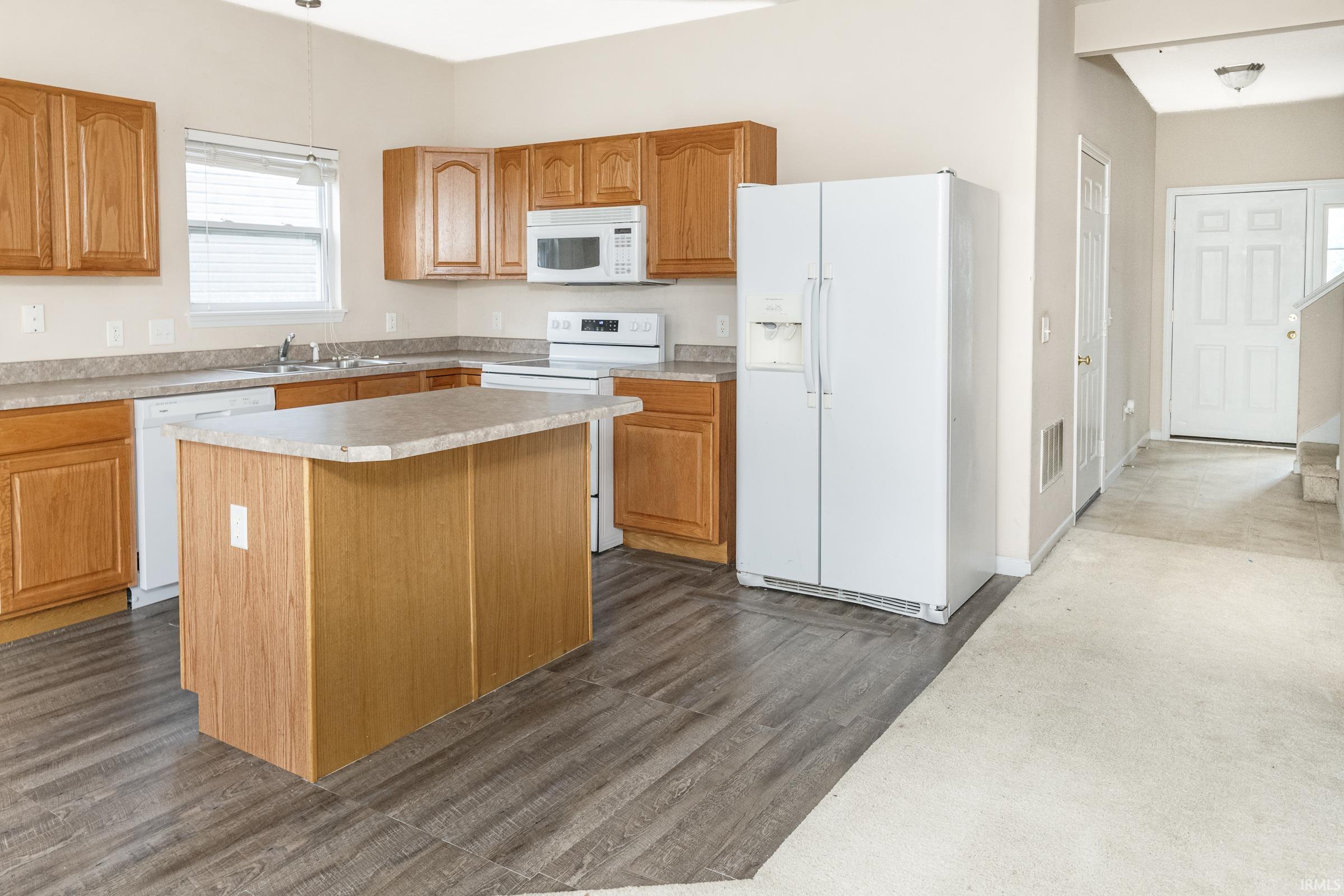 5713 West Monarch Court Bloomington, IN 47403 - Photo 6 of 29