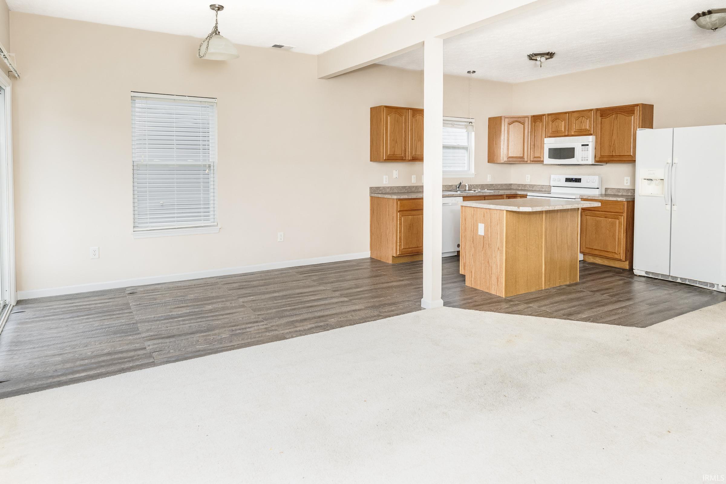 5713 West Monarch Court Bloomington, IN 47403 - Photo 8 of 29