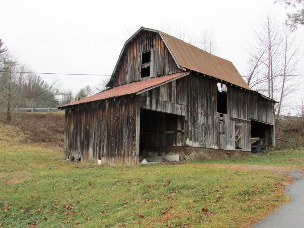 321 & Campbell Road Butler, TN 37640 - Photo 1 of 8 Photo 1
