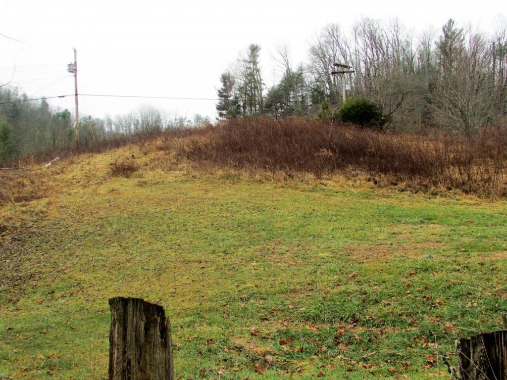 321 & Campbell Road Butler, TN 37640 - Photo 6 of 8 Photo 6