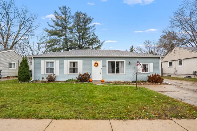 $214,900 | 5812 Deerfield Street, Portage, MI 49024