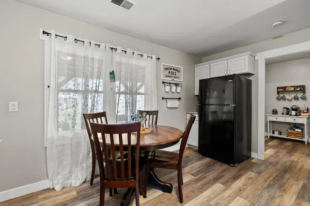 $214,900 | 5812 Deerfield Street, Portage, MI 49024