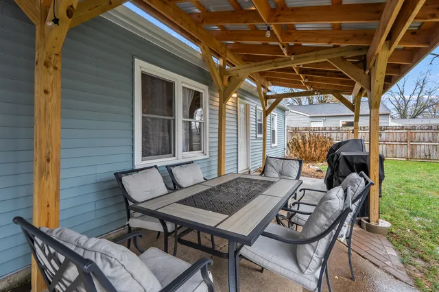 $214,900 | 5812 Deerfield Street, Portage, MI 49024