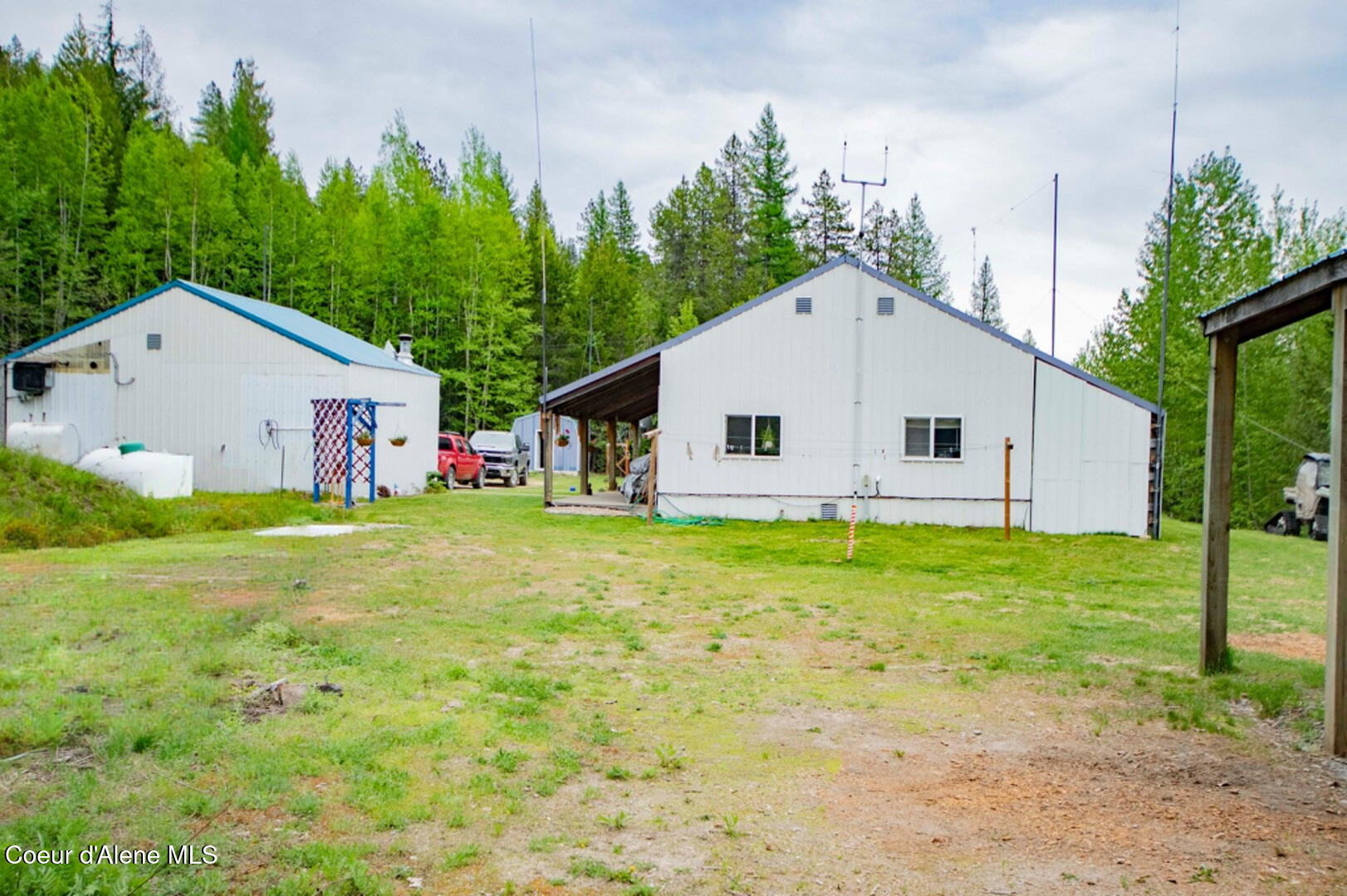 2884 Morris Road Naples, ID 83847 - Photo 6 of 50 2884Morris00006