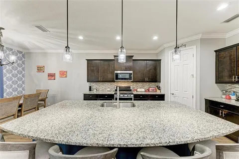 $699,000 | 12502 Goldenrod Avenue, Bradenton, FL 34212