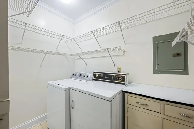 $575,000 | 3733 West End Avenue, Unit 200, Nashville, TN 37205