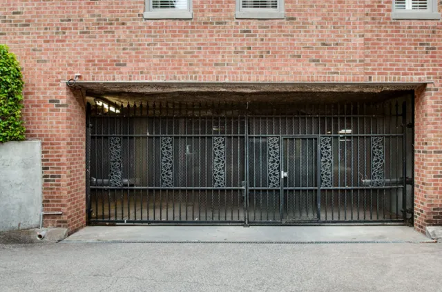 $575,000 | 3733 West End Avenue, Unit 200, Nashville, TN 37205