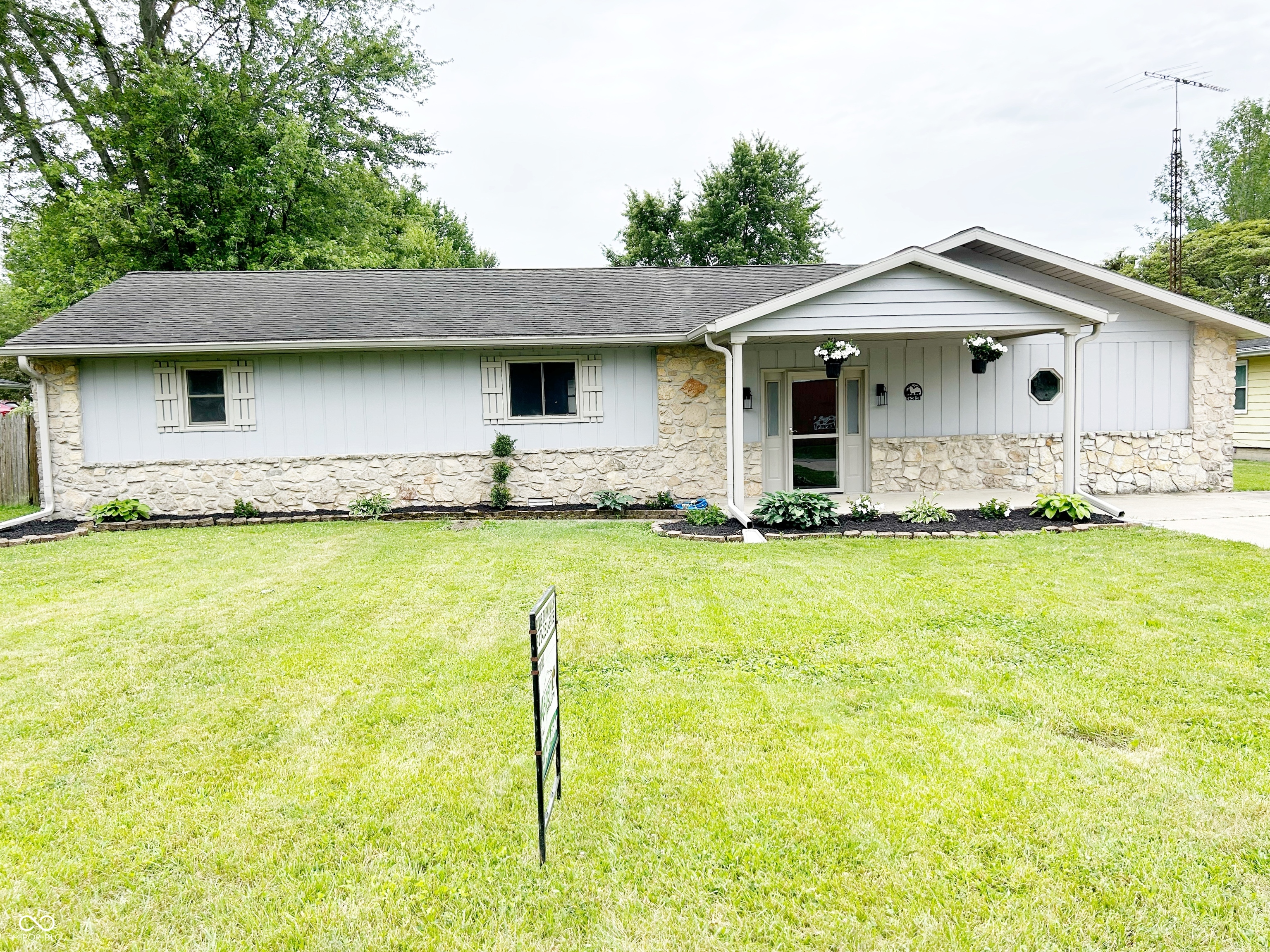 533 East Washington St  