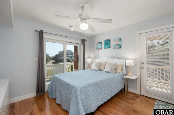 $1,575,000 | 1006 Whalehead Drive, Unit 40, Corolla, NC 27927