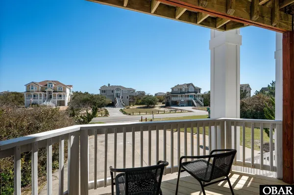 $1,575,000 | 1006 Whalehead Drive, Unit 40, Corolla, NC 27927