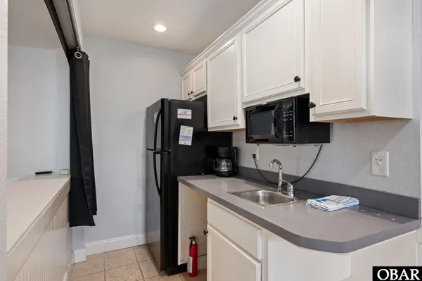 $1,575,000 | 1006 Whalehead Drive, Unit 40, Corolla, NC 27927