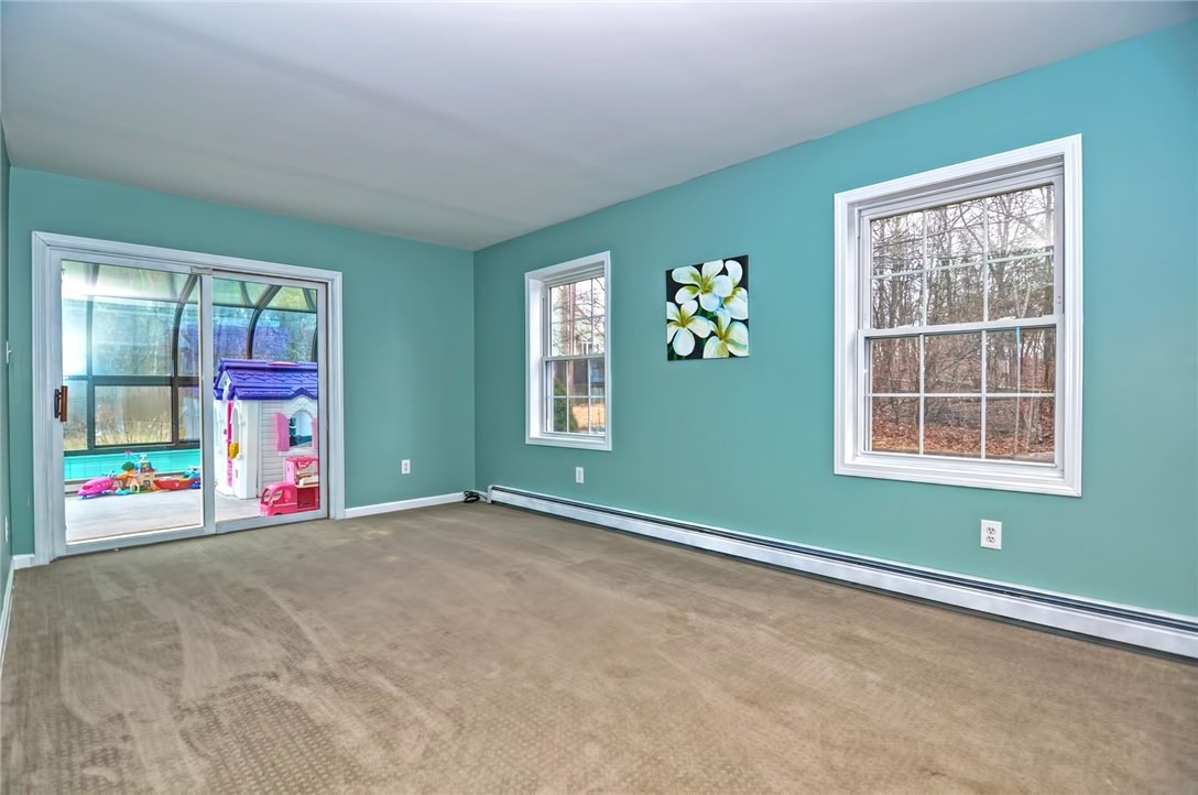 2137 Mendon Road Cumberland, RI 02864 - Photo 11 of 40