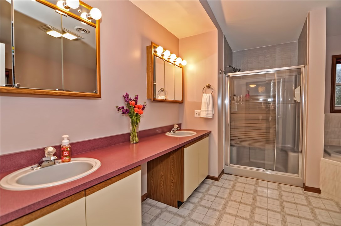 2137 Mendon Road Cumberland, RI 02864 - Photo 27 of 40