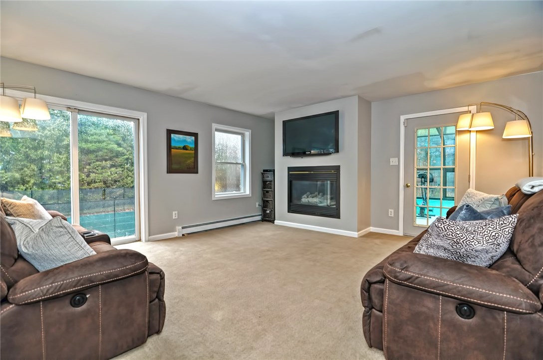 2137 Mendon Road Cumberland, RI 02864 - Photo 6 of 40