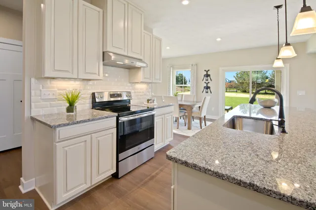 $424,990 | 1210 Wallace Way, Ranson, WV 25438