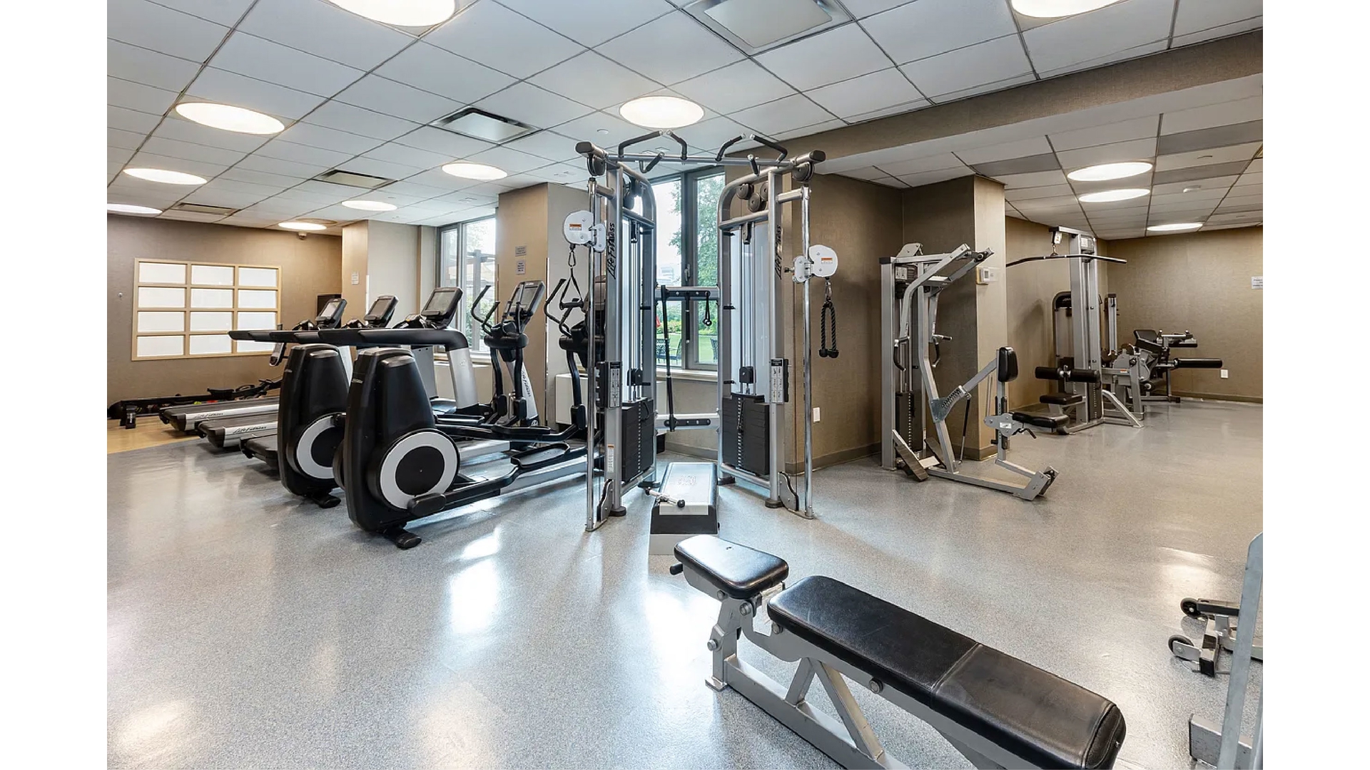 455 Main Street, Unit 11G Manhattan, NY 10044 - Photo 6 of 14