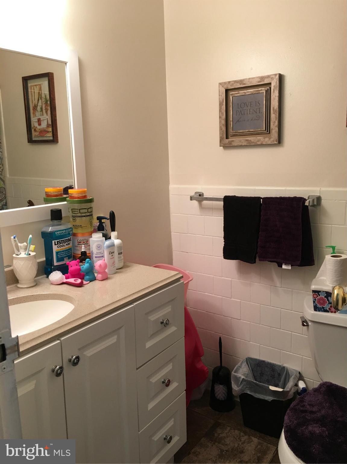 3832 Bel Pre Road, Unit 11109 Silver Spring, MD 20906 - Photo 6 of 11 Bath