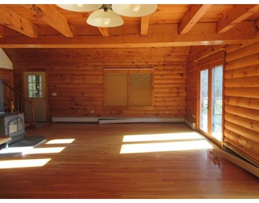 125 Johnson Road Uxbridge, MA 01569 - Photo 12 of 20 Gallery Image 12