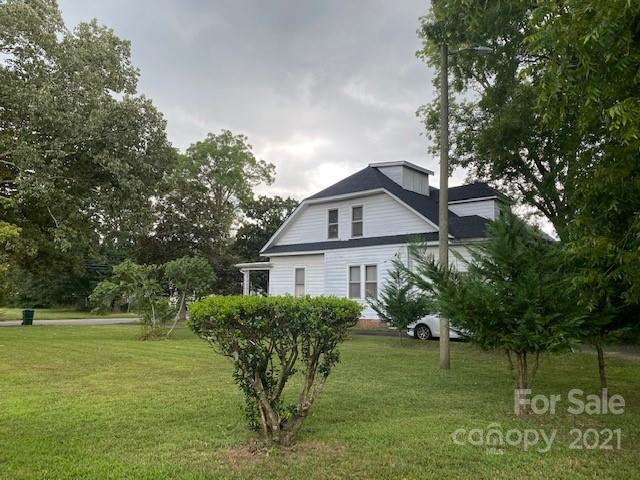 174 York Street Chester, SC 29706 - Photo 3 of 32 Gallery Image 3