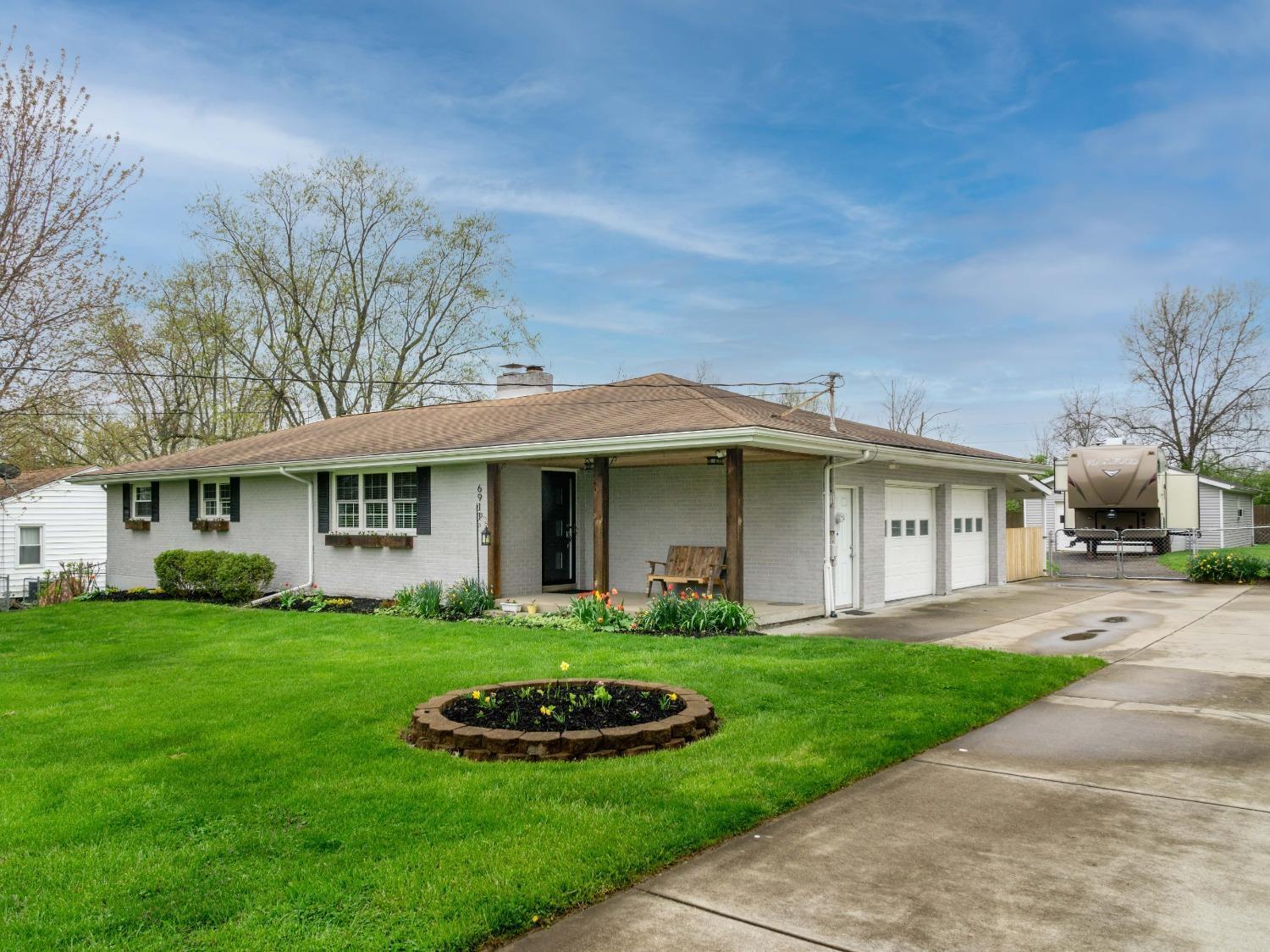 6911 Logsdon Road Hamilton, OH 45011 - Photo 1 of 29 Gallery Image 1