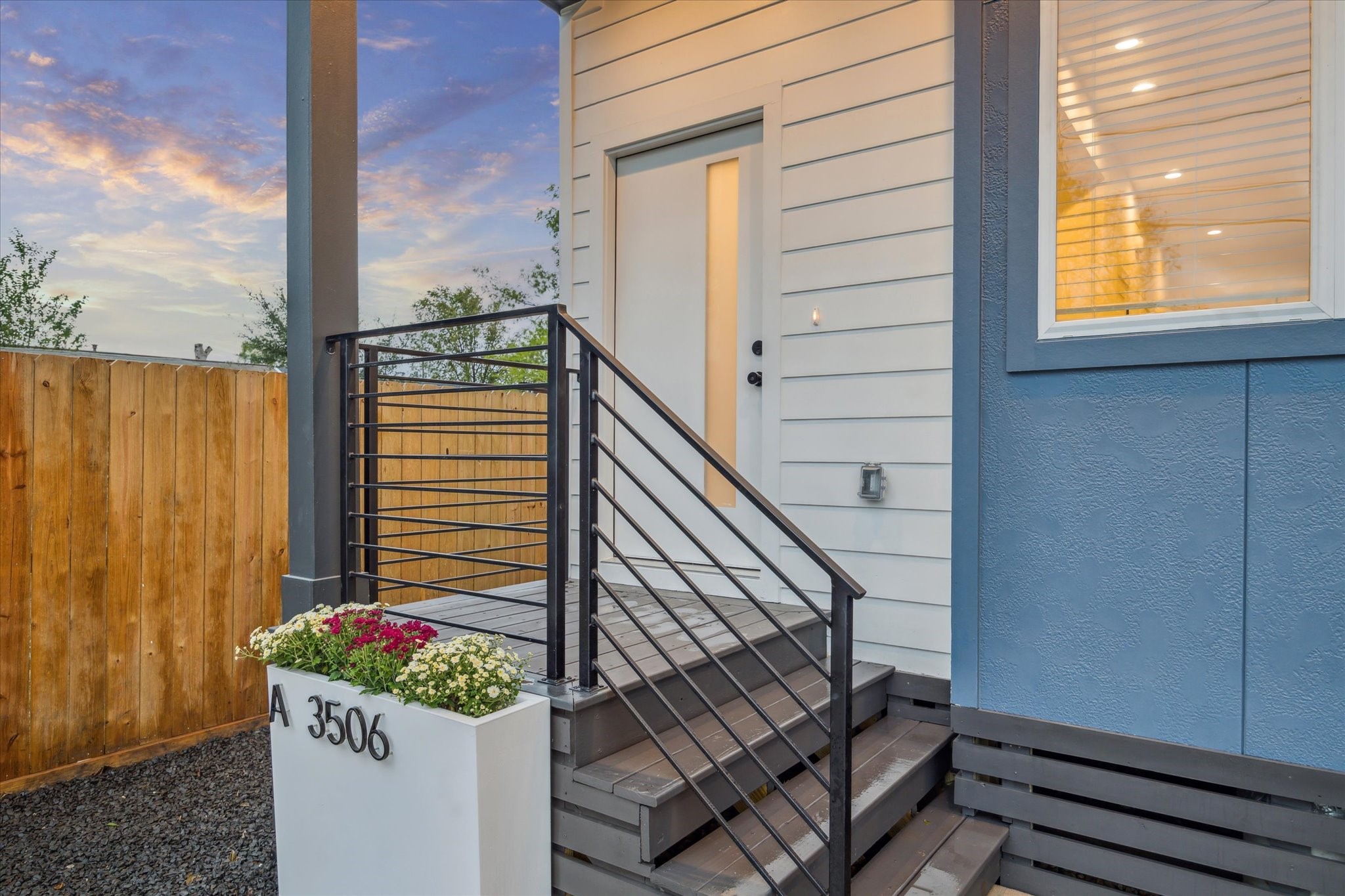 3506 Delhi Street, Unit A Houston, TX 77022 - Photo 2 of 15 a house view with a garden space