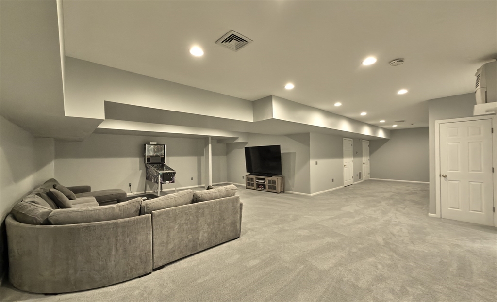 18 High Crest Road, Unit 20 Lenox, MA 01240 - Photo 35 of 42