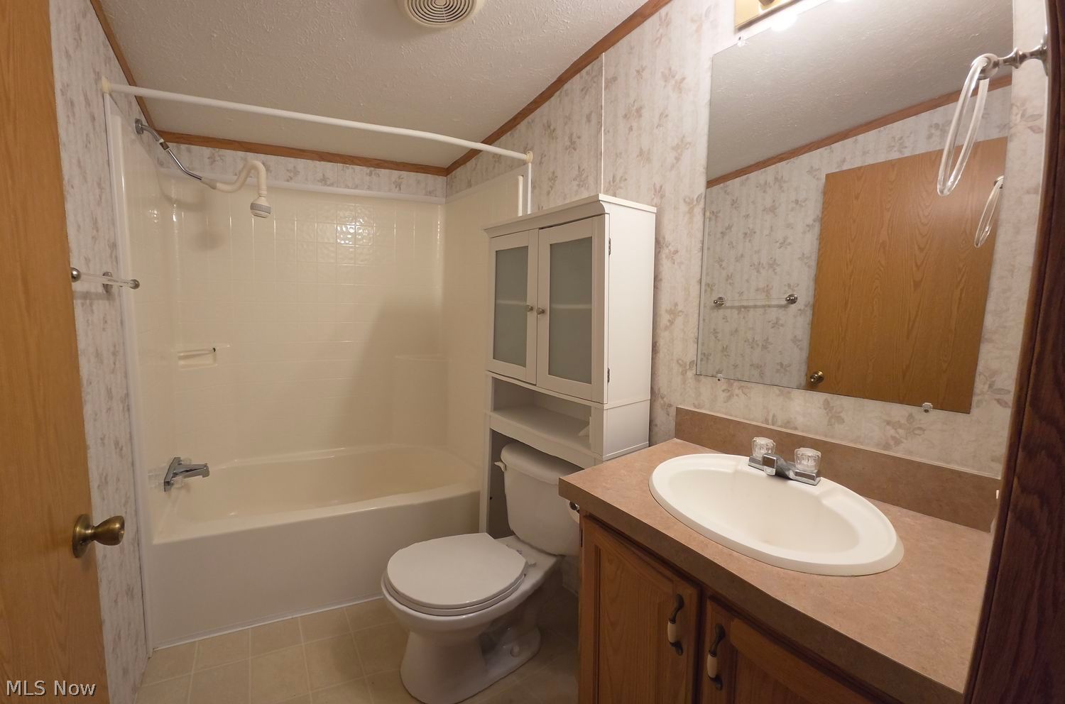 5852 Cleveland Road, Unit 127 Wooster, OH 44691 - Photo 16 of 26 Gallery Image 16
