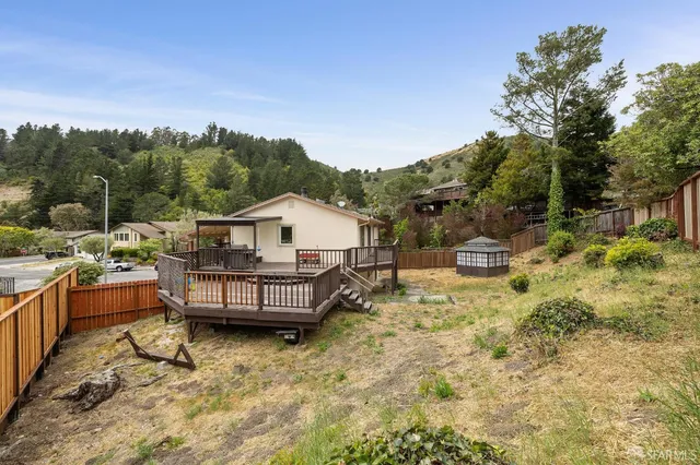 $1,550,000 | 19 Elk Court, Pacifica, CA 94044