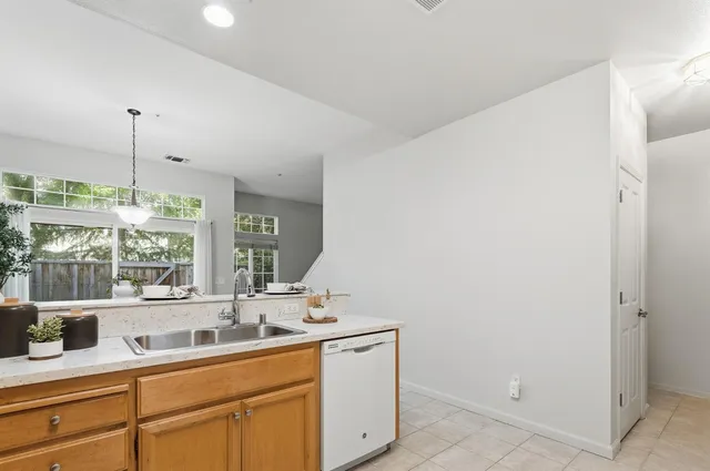 $1,050,000 | 4068 Ghiotti Court, Pleasanton, CA 94588