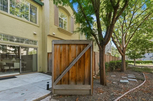 $1,050,000 | 4068 Ghiotti Court, Pleasanton, CA 94588