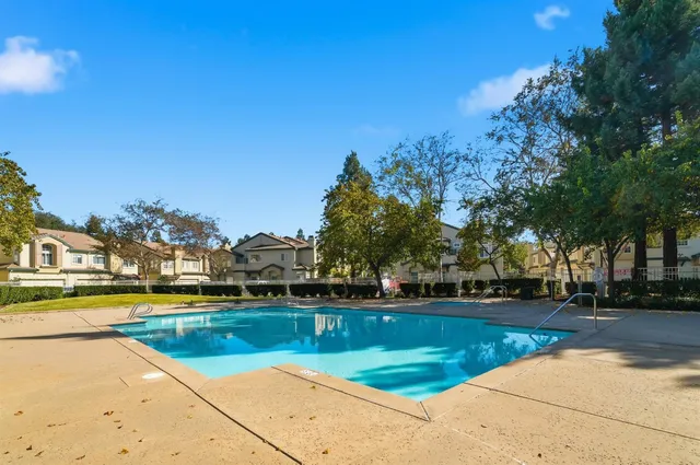 $1,050,000 | 4068 Ghiotti Court, Pleasanton, CA 94588