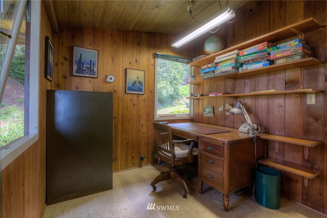 7468 Coyle Road Quilcene, WA 98376 - Photo 18 of 25