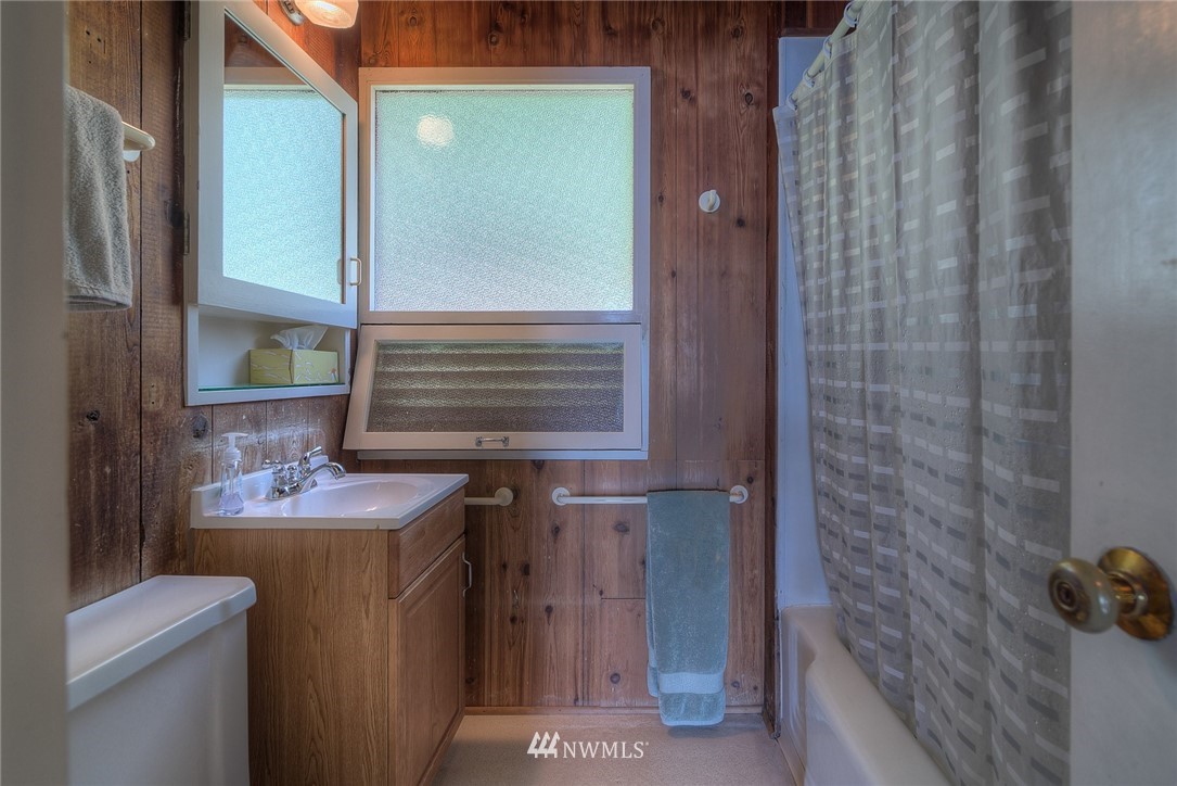 7468 Coyle Road Quilcene, WA 98376 - Photo 19 of 25