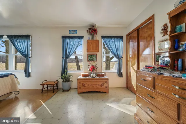 $988,900 | 1340 Hazlettville Road, Camden Wyoming, DE 19934