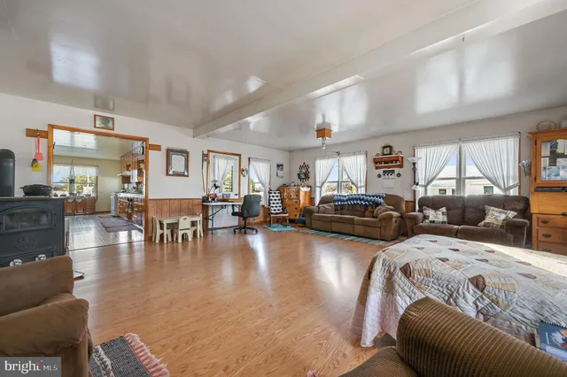 $988,900 | 1340 Hazlettville Road, Camden Wyoming, DE 19934