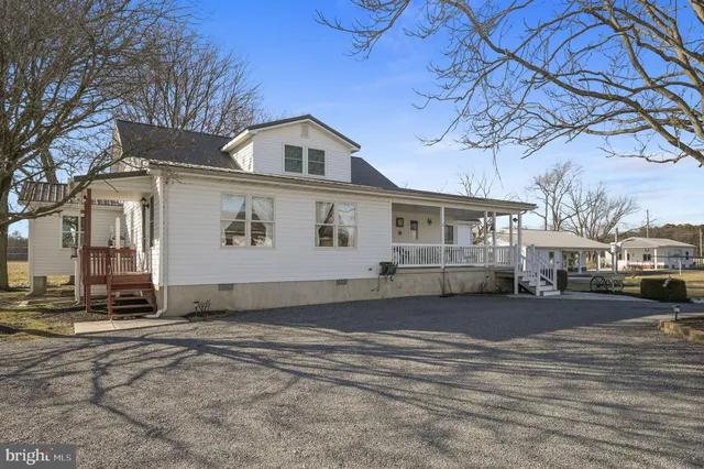 $988,900 | 1340 Hazlettville Road, Camden Wyoming, DE 19934