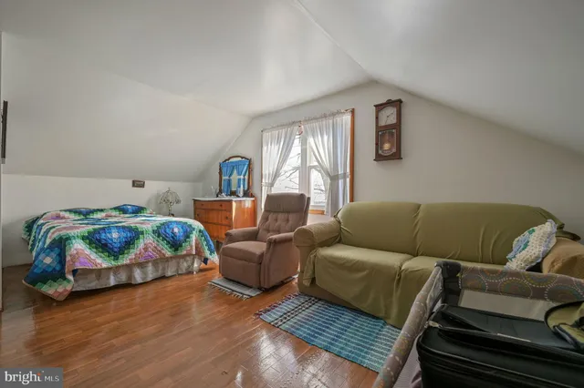 $988,900 | 1340 Hazlettville Road, Camden Wyoming, DE 19934