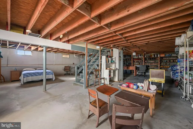 $988,900 | 1340 Hazlettville Road, Camden Wyoming, DE 19934