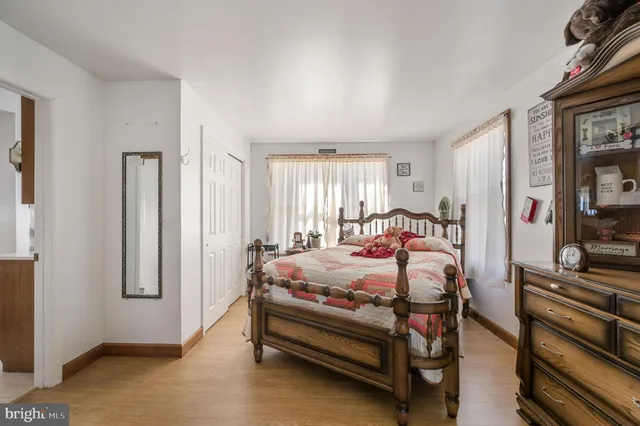 $988,900 | 1340 Hazlettville Road, Camden Wyoming, DE 19934