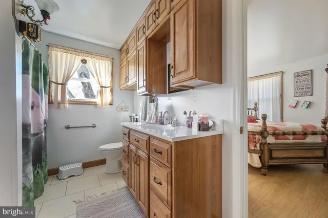 $988,900 | 1340 Hazlettville Road, Camden Wyoming, DE 19934