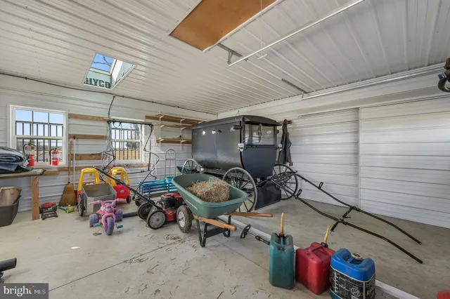 $988,900 | 1340 Hazlettville Road, Camden Wyoming, DE 19934