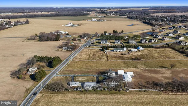$988,900 | 1340 Hazlettville Road, Camden Wyoming, DE 19934