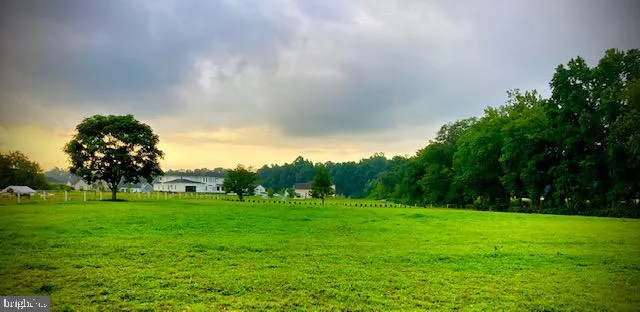 $988,900 | 1340 Hazlettville Road, Camden Wyoming, DE 19934