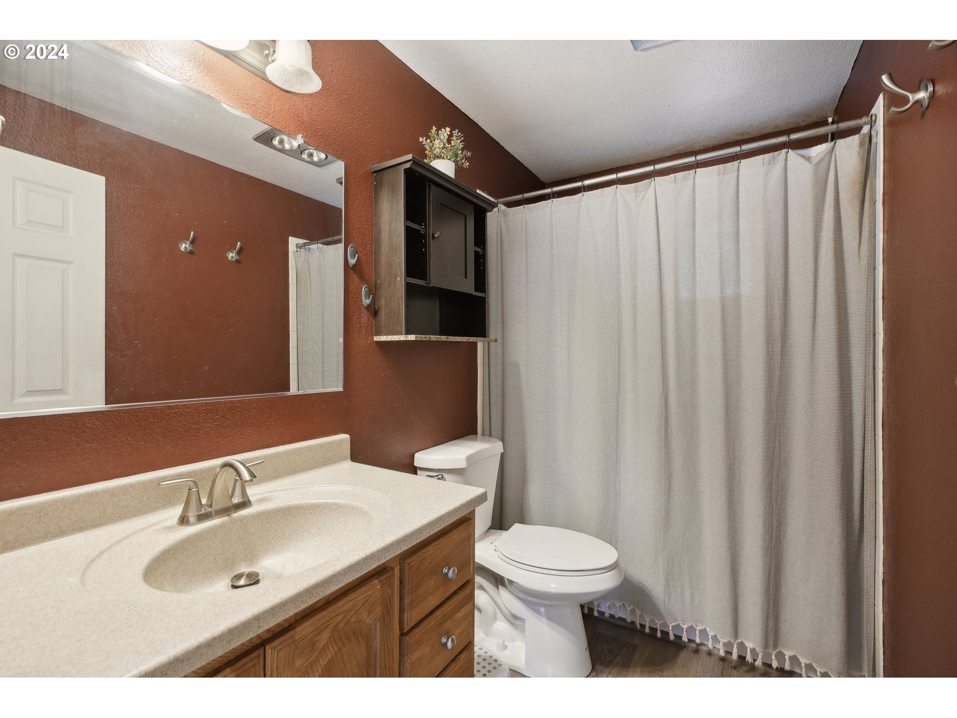 2833 Southwest Spring Garden Street Portland, OR 97219 - Photo 21 of 35 Gallery Image 21