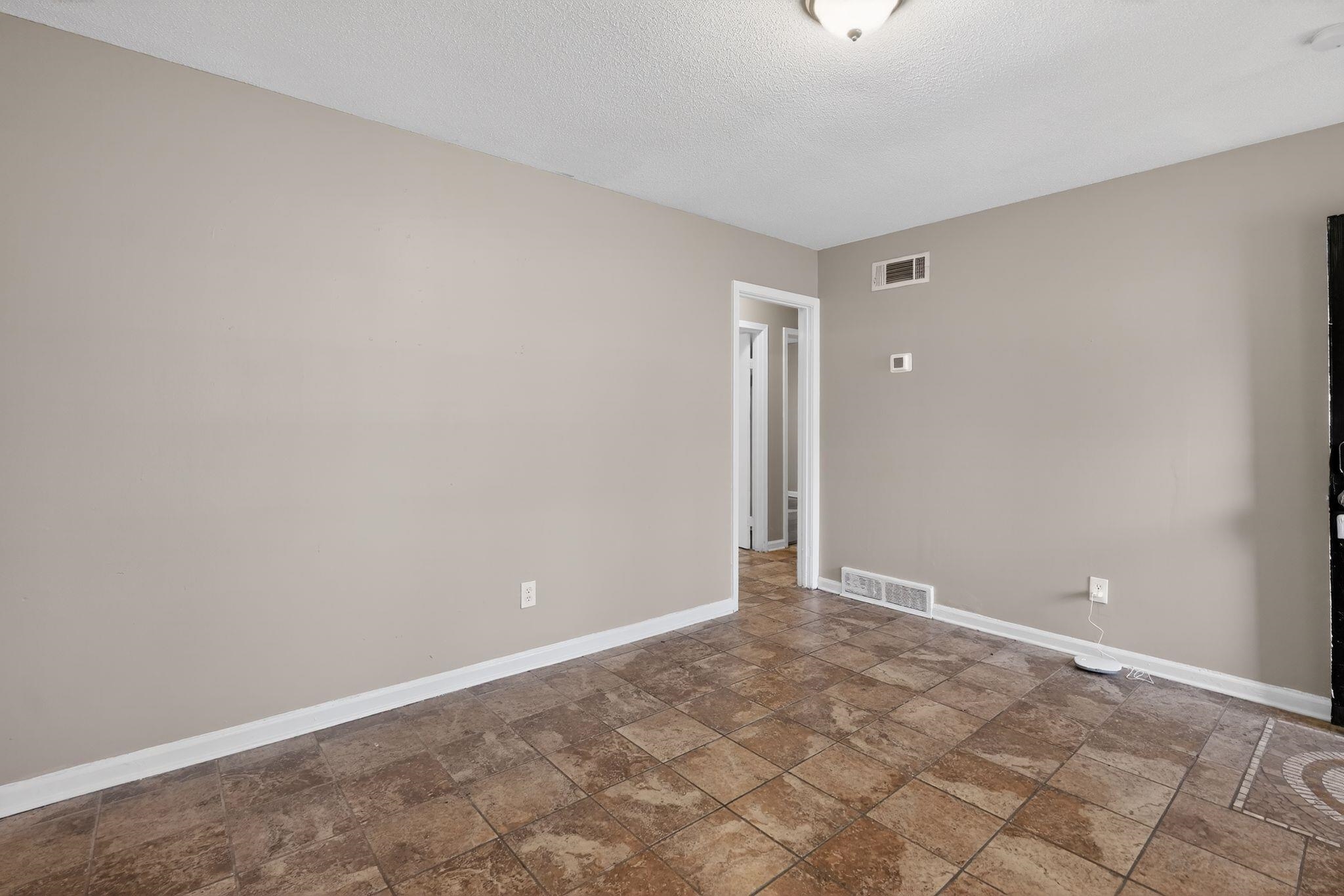 4247 Trudy Street Memphis, TN 38128 - Photo 14 of 33