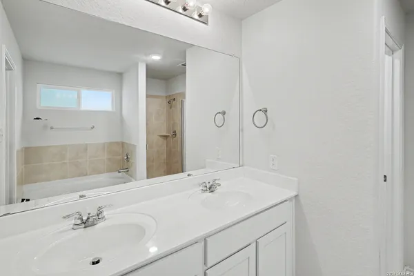 $1,700 | 15175 Longtailed Duck, San Antonio, TX 78253