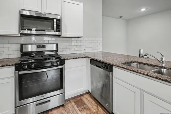 $1,700 | 15175 Longtailed Duck, San Antonio, TX 78253